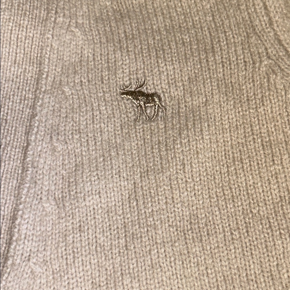 Abercrombie & Fitch Cropped Cardigan Sweater with Elbow Patches - Picture 7 of 9